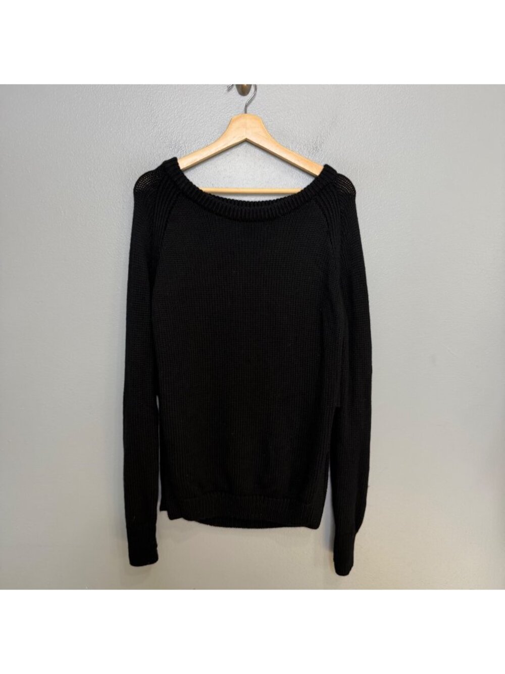 LULULEMON merino wool yin to you sweater in black